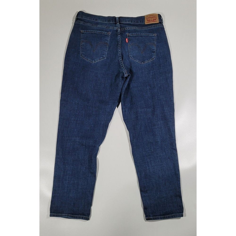 Levis‎ Classic Capri Jeans Womens 32 Dark Wash Mid Rise Straight Cropped Denim